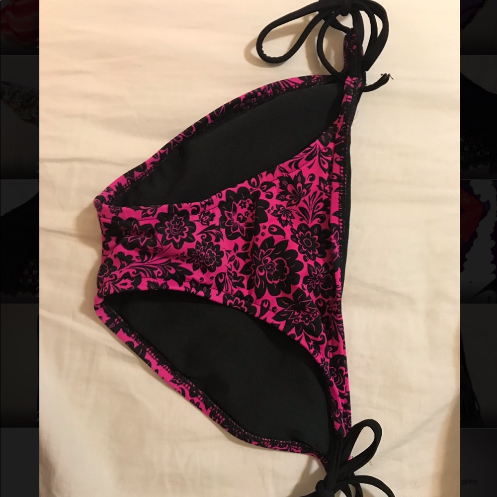 Bikini bottoms